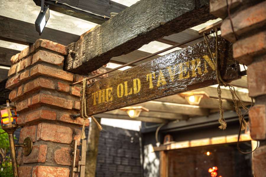 The Old Tavern - Conheça o Pub